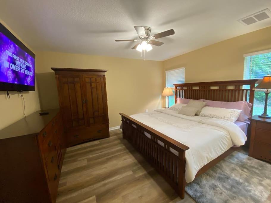 فيلا Sundance' Acres *Brand New House*With Hot Tub سبرينغ هيل المظهر الخارجي الصورة
