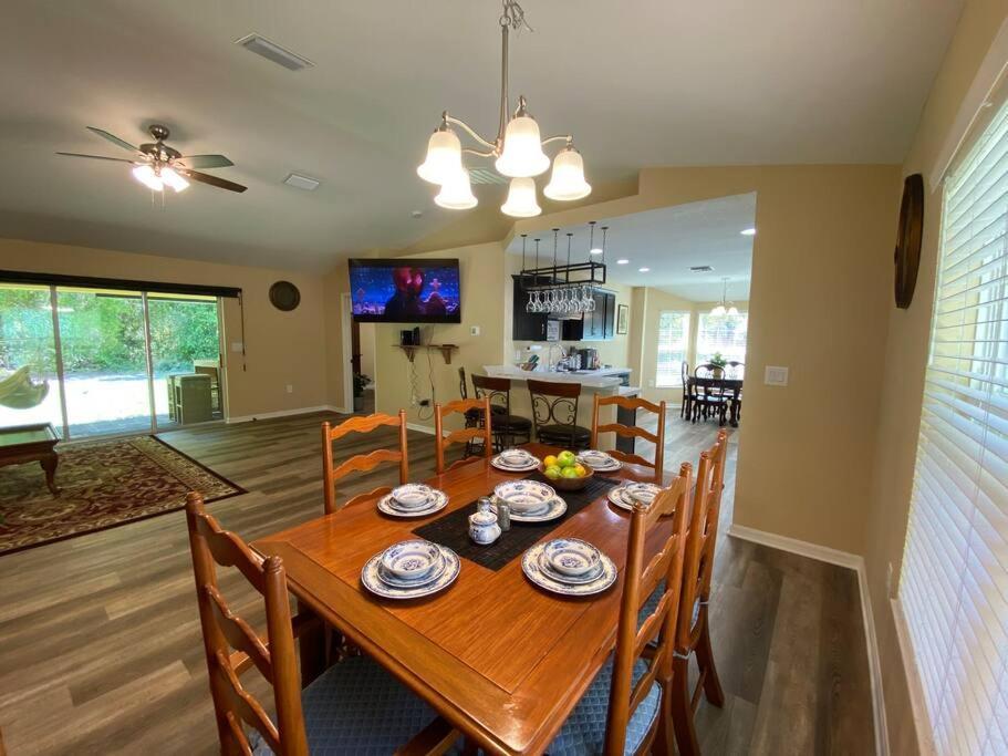 فيلا Sundance' Acres *Brand New House*With Hot Tub سبرينغ هيل المظهر الخارجي الصورة